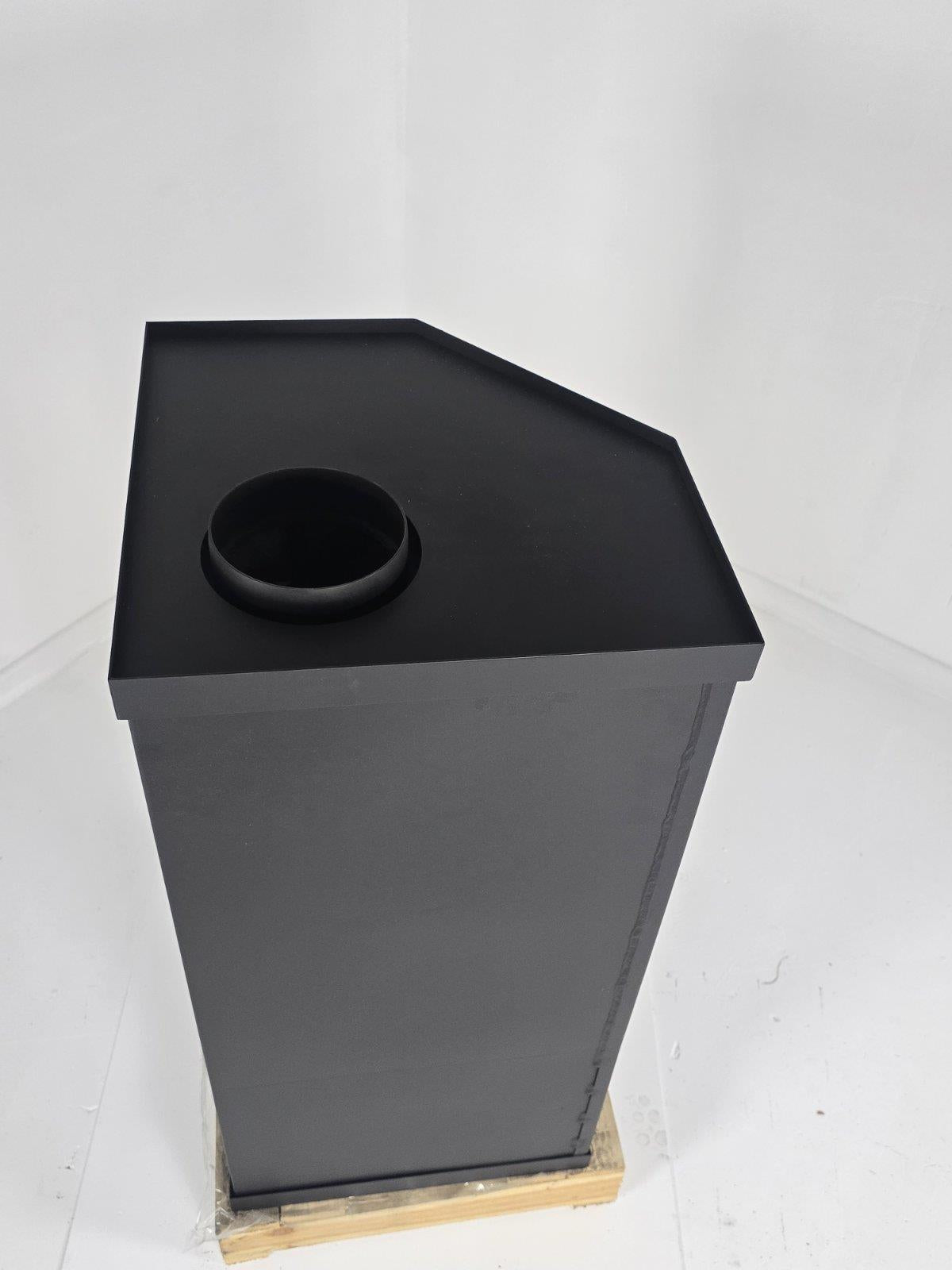 Victoria-05 Panama — Rear and top flue outlet