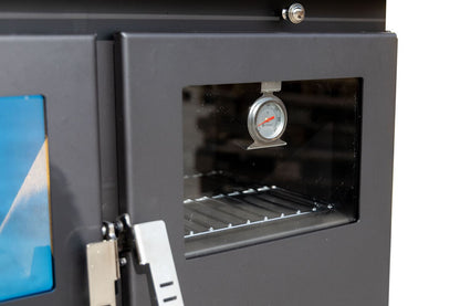 Verso CS — oven and thermometer detail