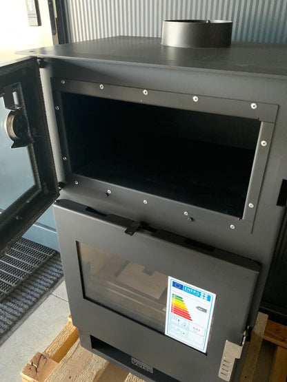 Verso F — oven interior