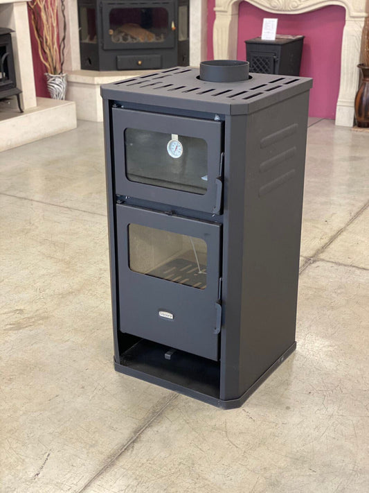 Prity FM D — Angled front view