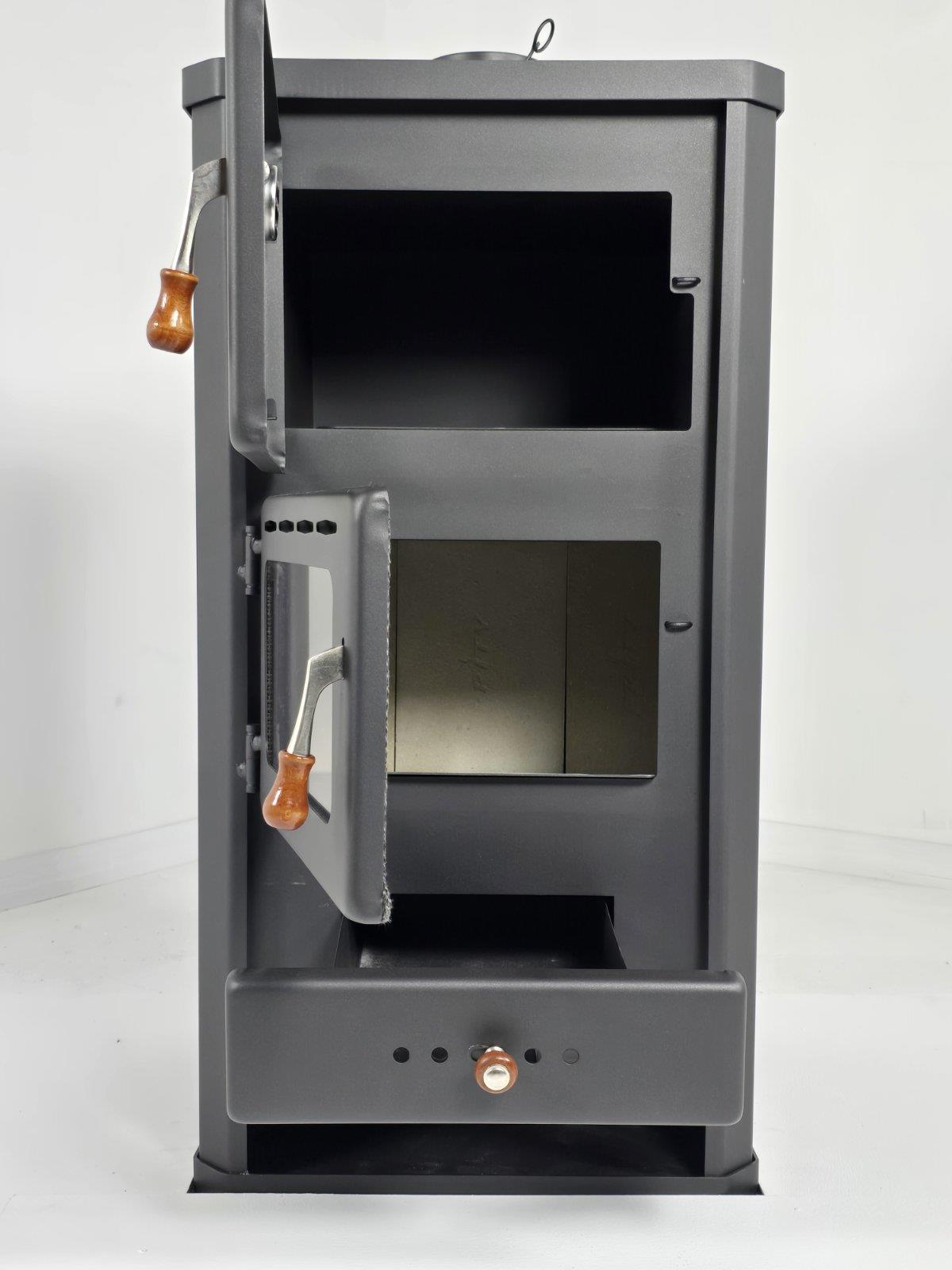 Prity FM — Open oven and firebox doors