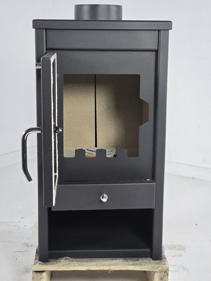 Deluxe SM — Front view with the door open