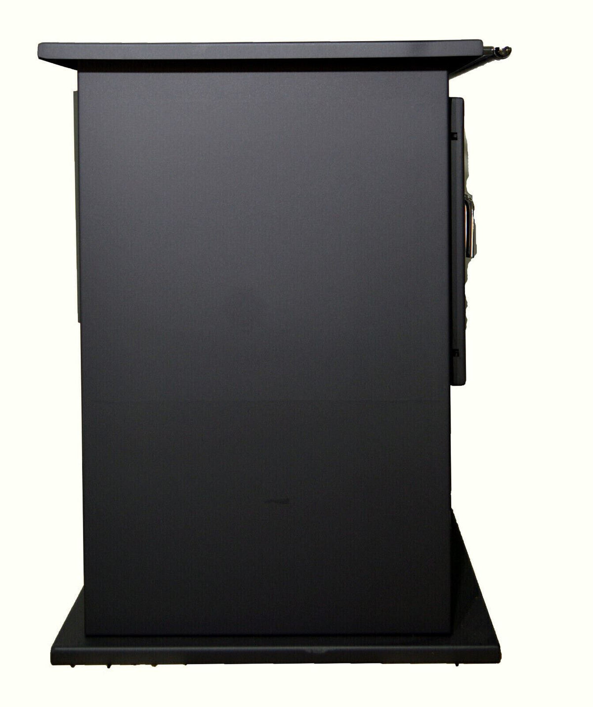 V05 Viki Lux — Side view